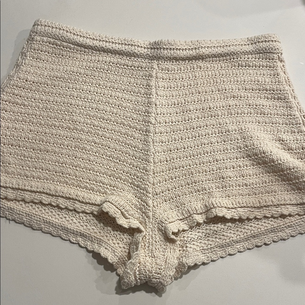 Cream Knit Women Shorts